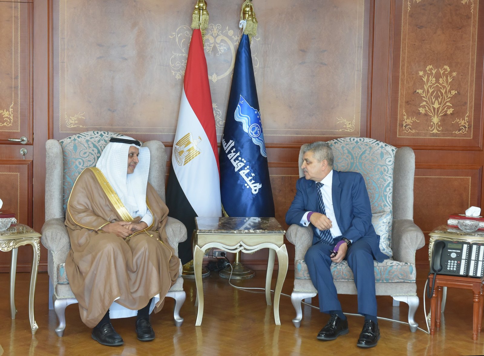 السويس